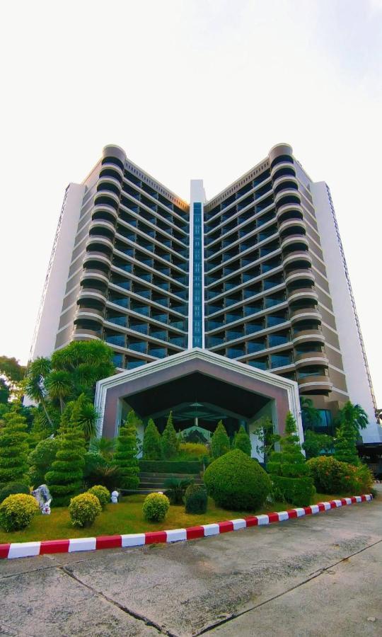 Hotel First Pacific Cirrus Pattaya Exteriér fotografie
