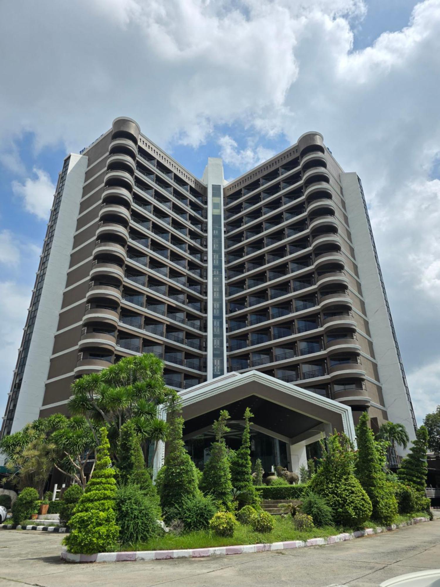 Hotel First Pacific Cirrus Pattaya Exteriér fotografie