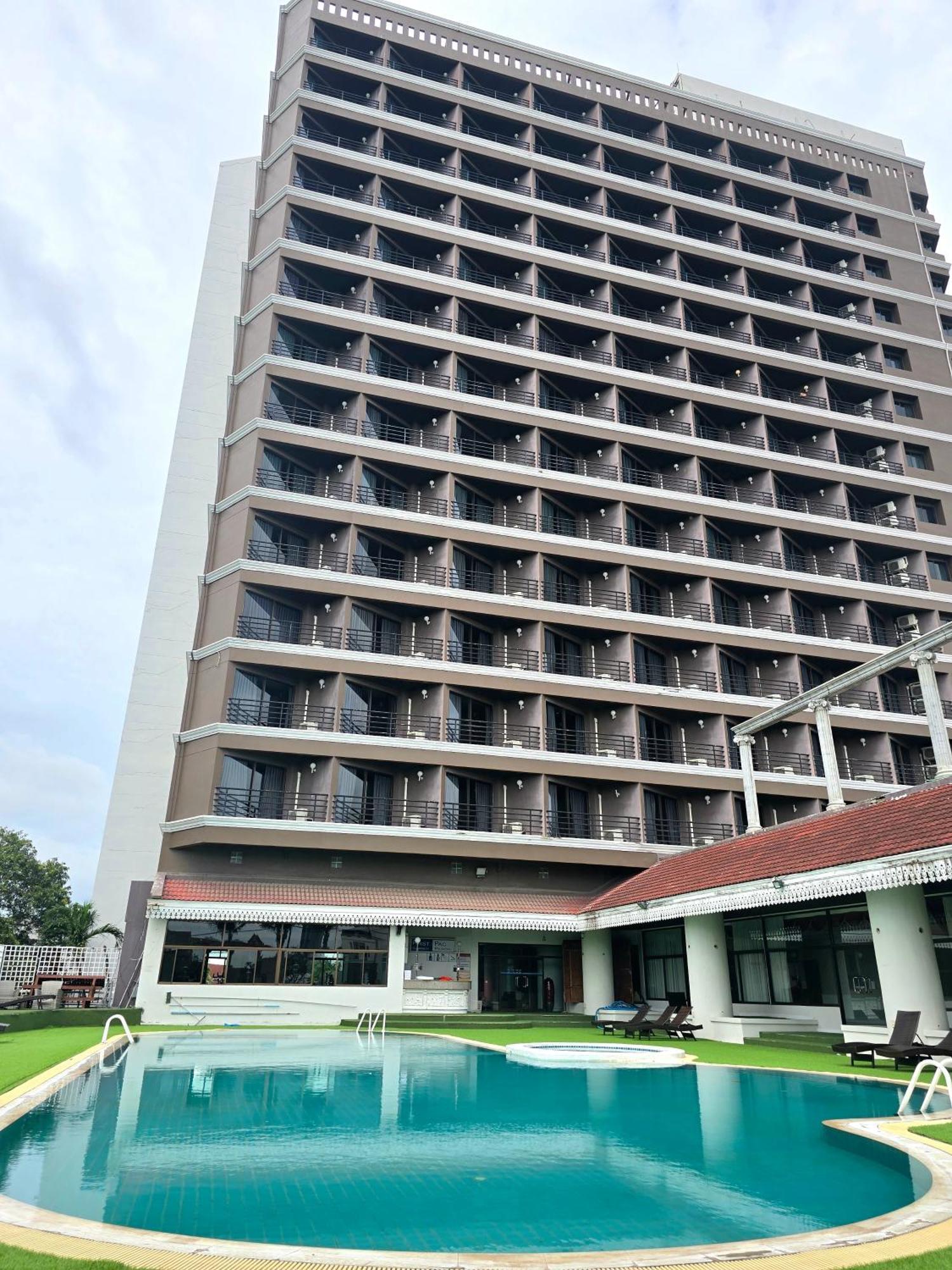 Hotel First Pacific Cirrus Pattaya Exteriér fotografie